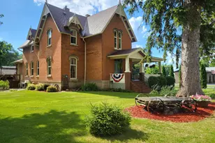 1512 Whitewater Ave, Saint Charles, MN 55972 - Photo 1