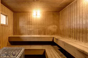 66 9th St E, Saint Paul, MN 55101 - Photo 23