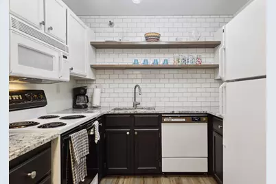 66 9th Street E #2115, Saint Paul, MN 55101 - Photo 15