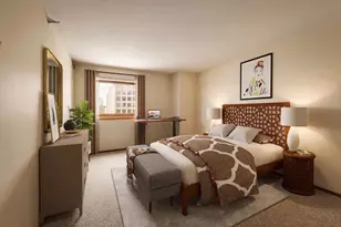 66 9th St E, Saint Paul, MN 55101 - Photo 5