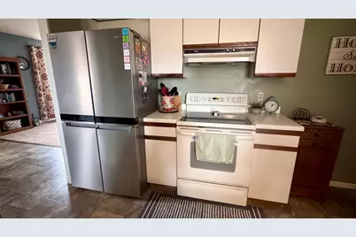 108 N Park Lane, Le Sueur, MN 56058 - Photo 7