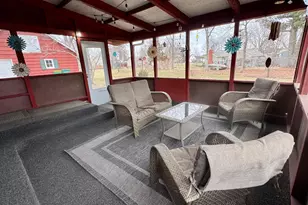 108 N Park Ln, Le Sueur, MN 56058 - Photo 9