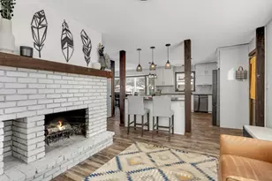 605 Cresthaven Dr, South Saint Paul, MN 55075 - Photo 3