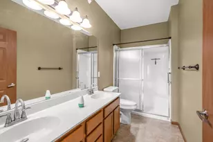 114200 Hundertmark Rd, Chaska, MN 55318 - Photo 11