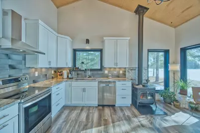 5000 Lakeshore Drive, Makinen, MN 55763 - Photo 7