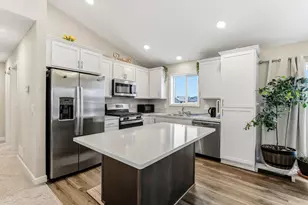 1004 Triumph Trail NE, Isanti, MN 55040 - Photo 13