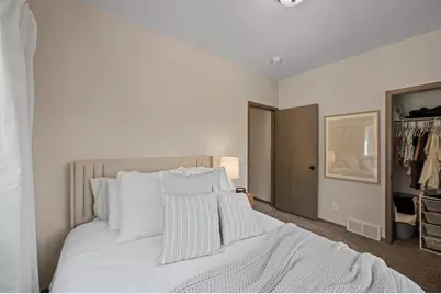 1048 Dayton Avenue, Saint Paul, MN 55104 - Photo 21