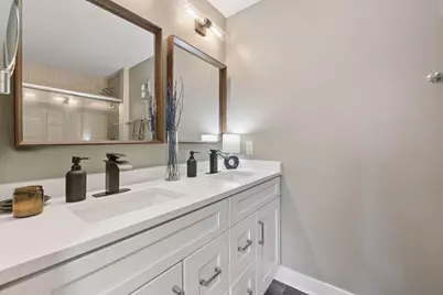 10401 Cedar Lake Road #410, Minnetonka, MN 55305 - Photo 21