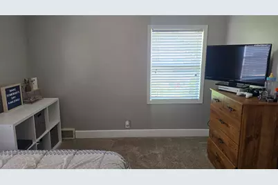 524 1st Avenue SE, Wells, MN 56097 - Photo 13