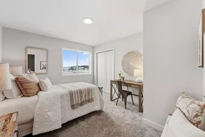 386 Laurel Place, River Falls, WI 54022 - Photo 7