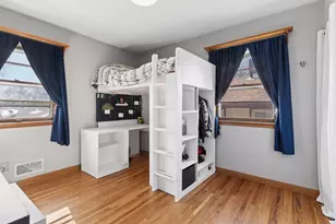 1726 Hyacinth Ave E, Saint Paul, MN 55106 - Photo 13