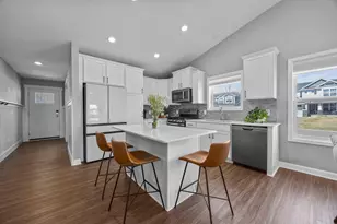 12889 Fraizer St NE, Blaine, MN 55449 - Photo 9