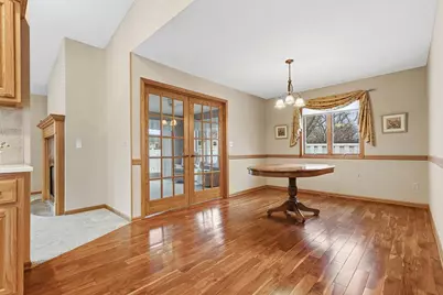 610 Deschepper Street, Marshall, MN 56258 - Photo 23