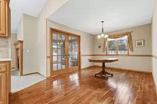 610 Deschepper St, Marshall, MN 56258 - Photo 23