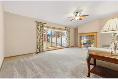 610 Deschepper Street, Marshall, MN 56258 - Photo 25