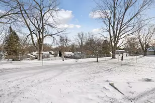 5832 Rhode Island Ave N, Crystal, MN 55428 - Photo 27