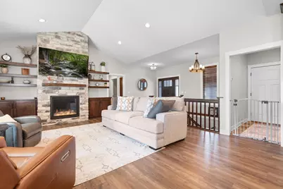 204 Lincoln Drive NE, Racine, MN 55967 - Photo 7