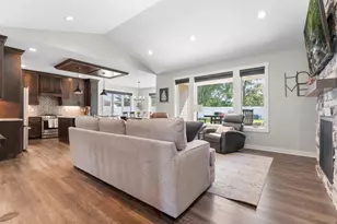 204 Lincoln Dr NE, Racine, MN 55967 - Photo 5