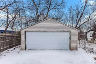 104 W Warburton St, South Saint Paul, MN 55075 - Photo 19