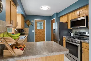 3013 63rd Ave N, Brooklyn Center, MN 55429 - Photo 7