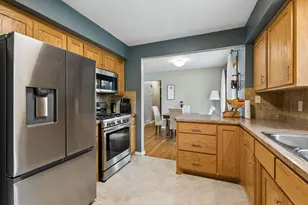 3013 63rd Ave N, Brooklyn Center, MN 55429 - Photo 9