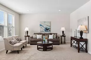 9219 Lighthouse Ln, Woodbury, MN 55129 - Photo 11