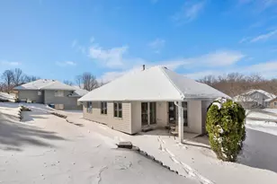 6724 Timber Crest Dr, Maple Grove, MN 55311 - Photo 5