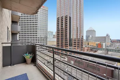 66 9th Street E #1307, Saint Paul, MN 55101 - Photo 21