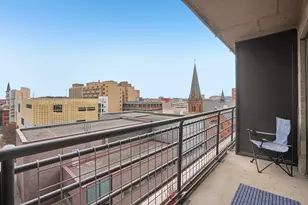 66 9th St E, Saint Paul, MN 55101 - Photo 19