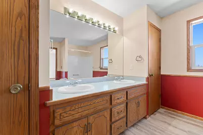 18335 Imperial Avenue N, Forest Lake, MN 55025 - Photo 11