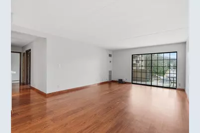 6670 Vernon Avenue S #202, Edina, MN 55436 - Photo 3