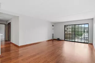 6670 Vernon Ave S, Edina, MN 55436 - Photo 3