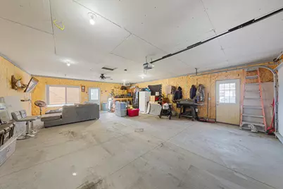 235 S Cedar Street, Belle Plaine, MN 56011 - Photo 21