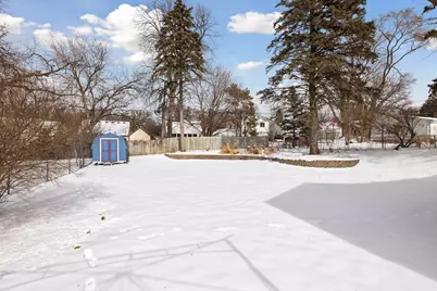 1947 Yorkshire Court, Saint Paul, MN 55116 - Photo 45