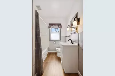 1947 Yorkshire Court, Saint Paul, MN 55116 - Photo 33