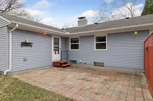 1947 Yorkshire Ct, Saint Paul, MN 55116 - Photo 45