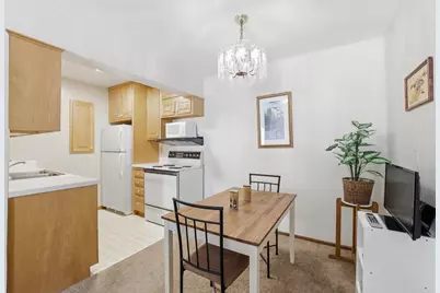 2700 Oxford Street N #102, Roseville, MN 55113 - Photo 5