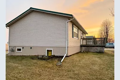 611 Hackberry Street, Dawson, MN 56232 - Photo 33