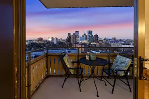 410 Groveland Ave, Minneapolis, MN 55403 - Photo 3