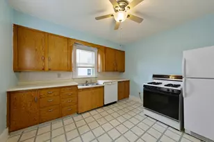 1319 George L St, Faribault, MN 55021 - Photo 15