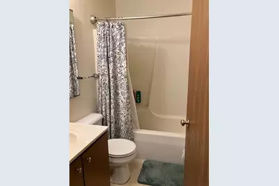 906 5th Street SW, Waseca, MN 56093 - Photo 5