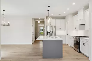 10933 37th St N, Lake Elmo, MN 55042 - Photo 21