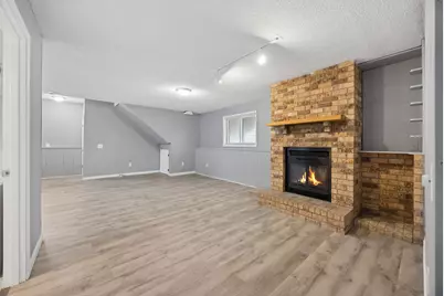 1609 82nd Avenue N, Brooklyn Park, MN 55444 - Photo 7