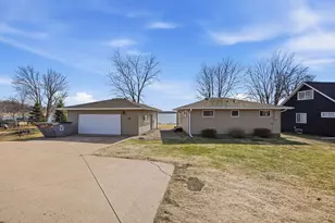 51334 Rush Lake Trail, Rush City, MN 55069 - Photo 3