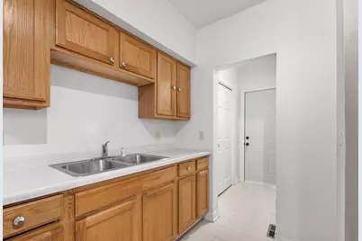 934 Juno Avenue, Saint Paul, MN 55102 - Photo 31