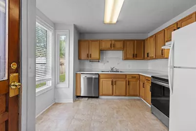 934 Juno Avenue, Saint Paul, MN 55102 - Photo 11