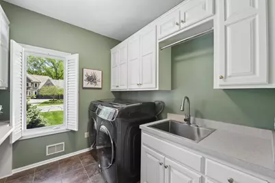10145 Powers Lake Trail, Woodbury, MN 55129 - Photo 23