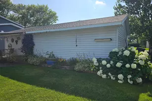 108 NW Lewison St, Adams, MN 55909 - Photo 33