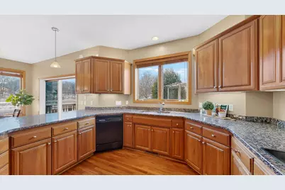 4823 Scenic Oak Drive SW, Rochester, MN 55902 - Photo 15