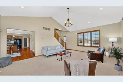 4823 Scenic Oak Drive SW, Rochester, MN 55902 - Photo 7